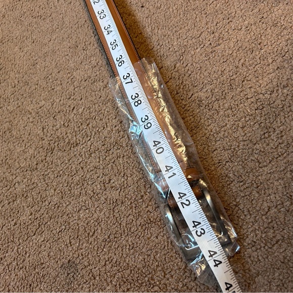 Cognac Brown Perry Ellis Men’s Leather Belt size 34/35 NWT - Picture 6 of 10